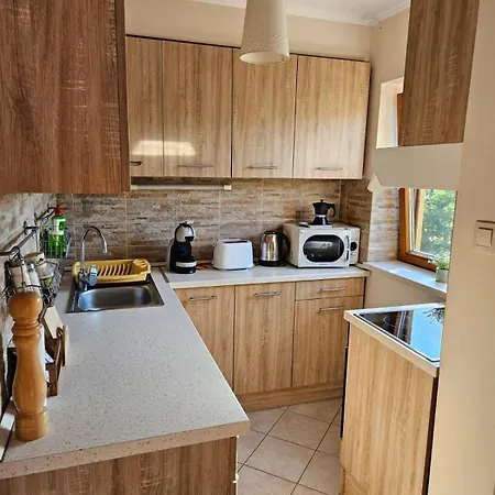 شقة Lagom غيولا